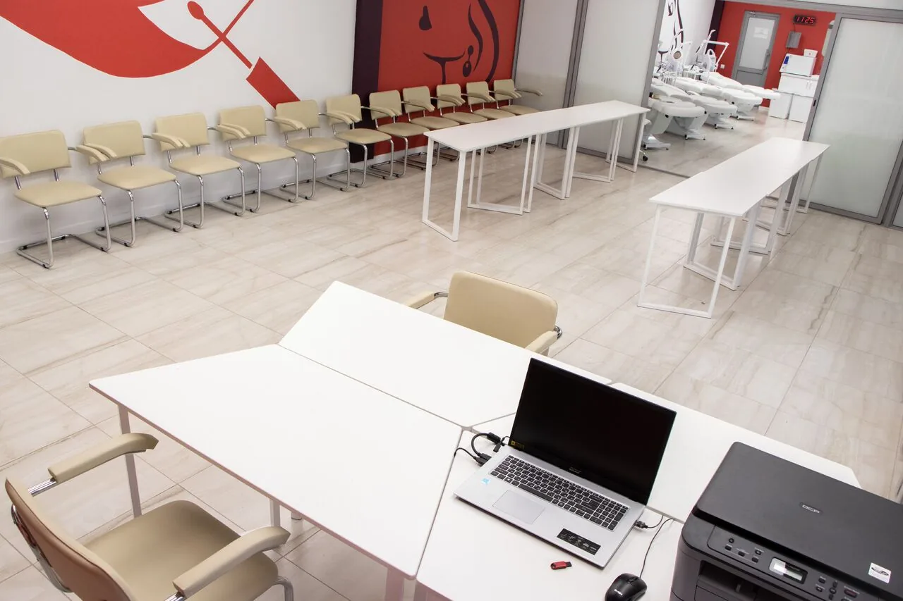 masterskaya_esteticheskaya_kosmetologiya_obshchij_vid_2.webp